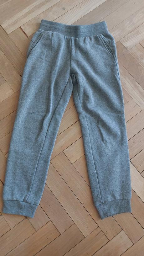 Chlapecké tepláky, domyos,134