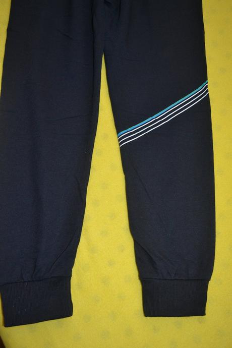 Chlapecké tepláky na 6-16 let, 152