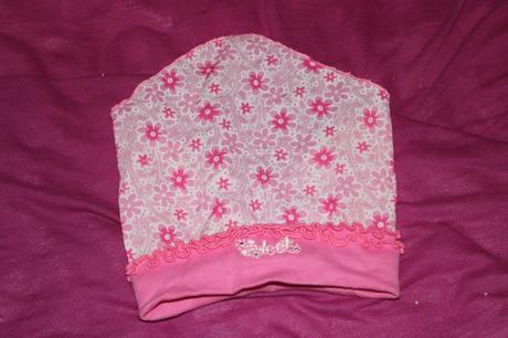 Letní dívčí šátek květy obvod 35 - 38 cm, 62