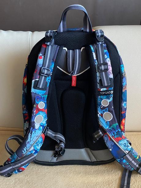 Školní batoh topgal mira 19019 + pláštěnka topgal, 