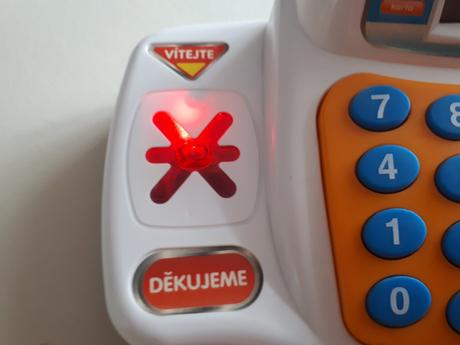 Dětská pokladna rappa a české peníze, 