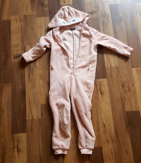 Overal, in extenso,122