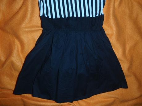 Bomba černobílé šaty, girl2girl,122