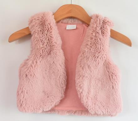 Vesta vel. 18 - 24 m, f&f,92