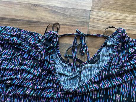 Netopýr vzor top s výkrojem do zad, vel 44/xxl, ff, xxl