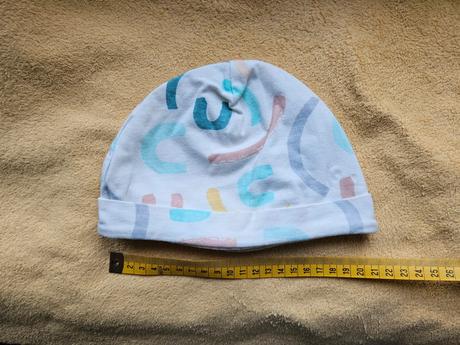 Dětska dívčí čepice čepička bavlněná bílá, <50