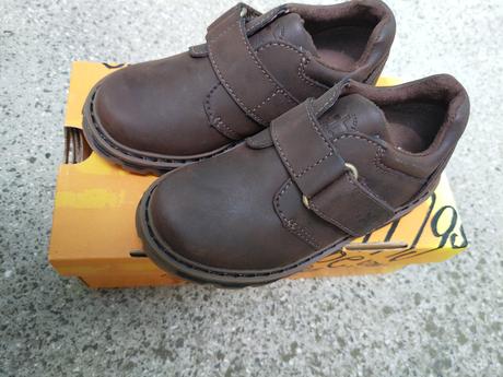 Nenošené dětské kožené boty dr. martens vel. 27, 27