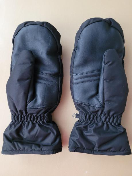 Nové rukavice reusch, 140