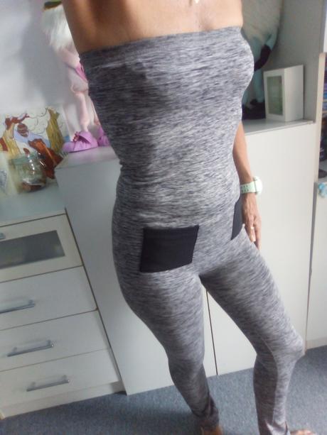 Overal bez ramínek vel."uni",