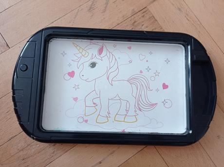 Stíratelná tabule na malování s led osvětlením,