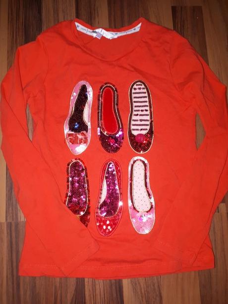 Červené tričko s boty 140 jasper jordan, 140
