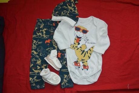 Kojenecká souprava v.68,bavlna, 68