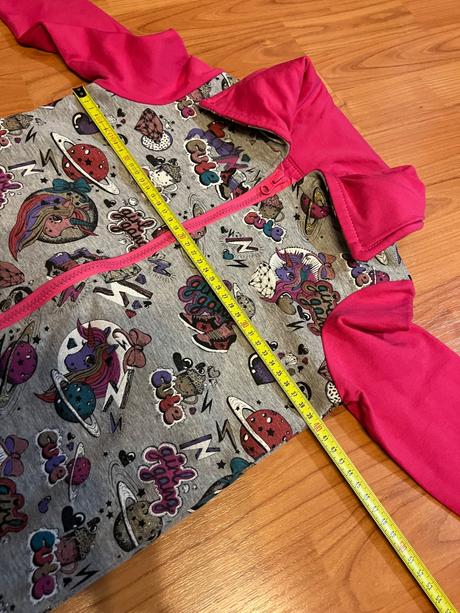 Na zakázku mikina + čepice vel 128/134, 128