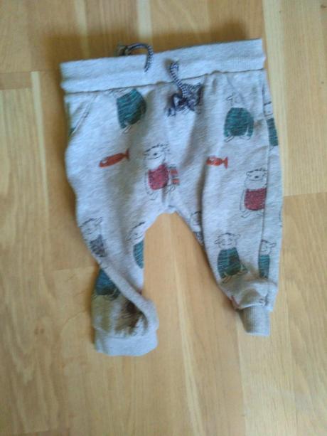 Vzorované tepláky, marks & spencer,74