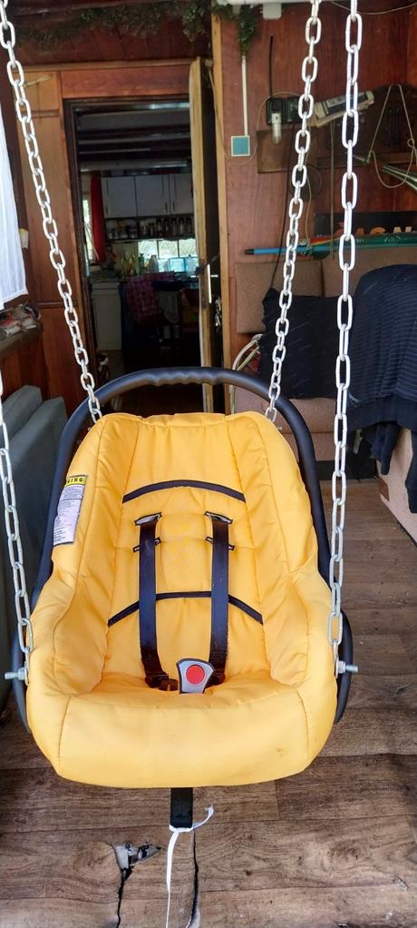 Houpačka pro miminko, 