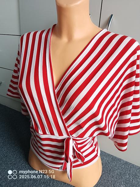 Tričko - crop-top vel "univerzální", 