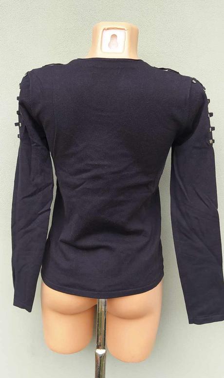 Tenký svetřík na tělo casual - vel.s, s