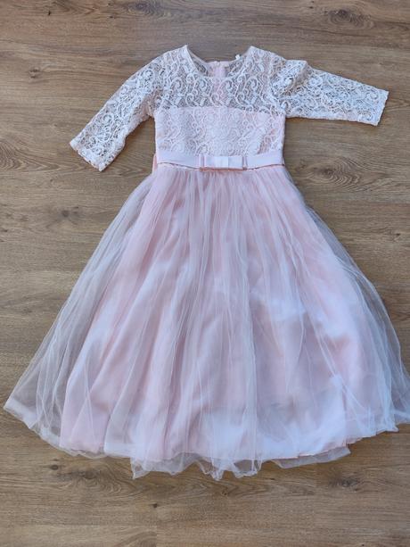 Společenské šaty, 128