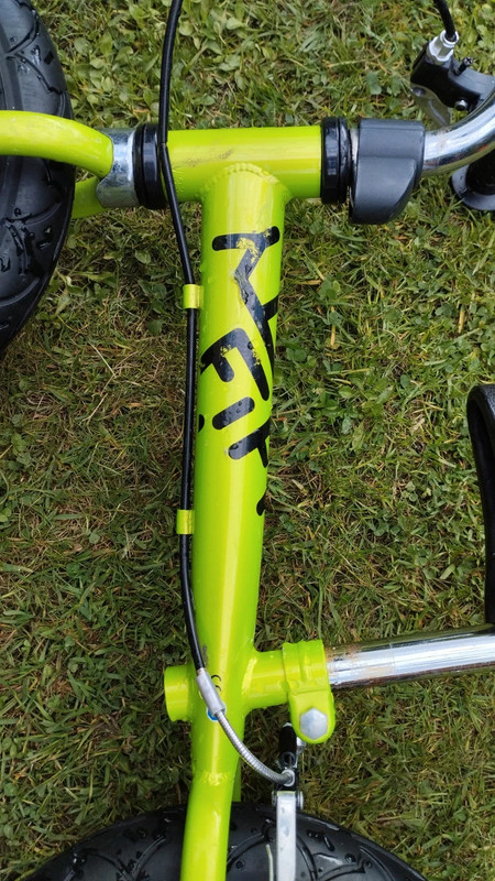 Dětské odrážedlo fifty fifty s přední brzdou po 2, 