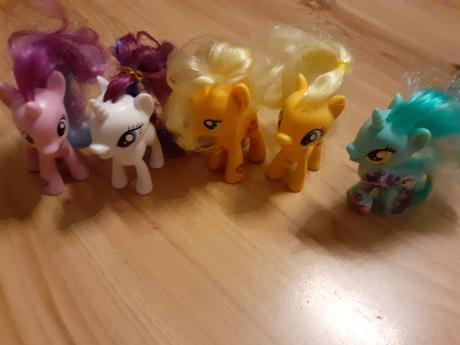 Zámek my little ponny,a dalšī sbīrka koníků, 