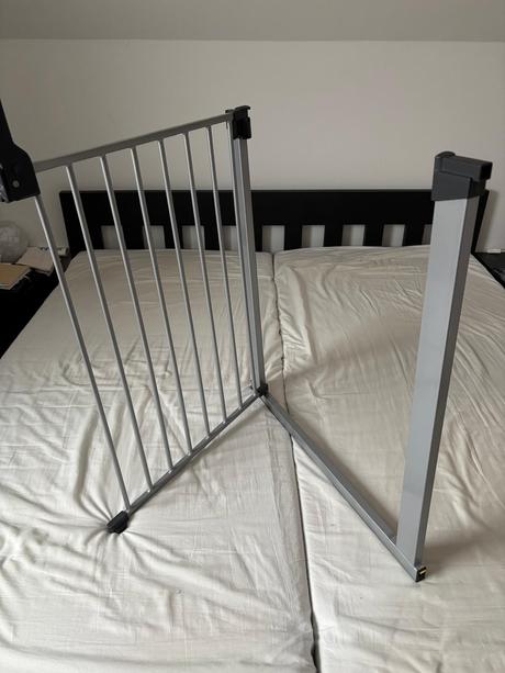 3ks zábran včetně příslušenství, 