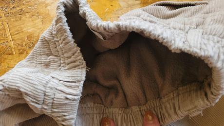 Manžestráky a podšité kahoty, 116