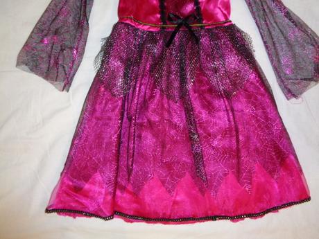 Karneval - nádherné šaty kouzelnice - 122, 