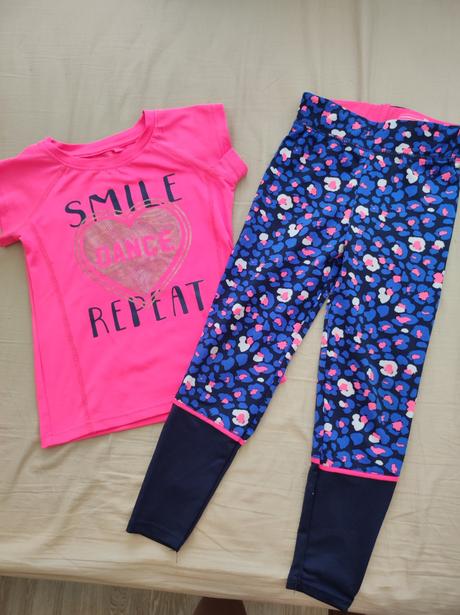 Souprava vel. 110-116, ergee,110