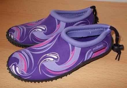 Boty do vody fialové miton, 32