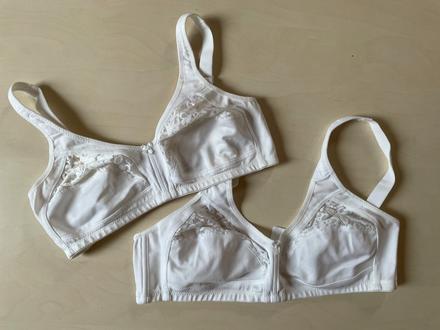 Nová, 2 kusy podprsenka, 85c, možná spíše 85/b, bo, xl / xxl