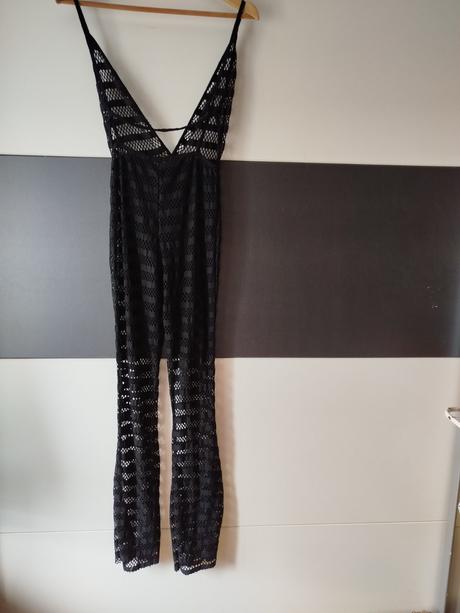 Overal zn. prettylittlething vel.36, 36