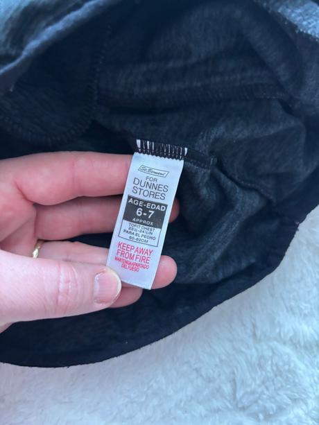 K3/ mikina sportovní- v.6/7 let, st. bernard,122