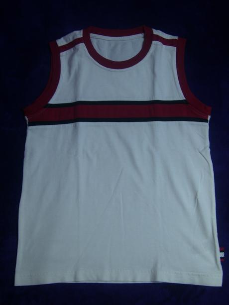 Tílko klučičí zn.marks/spencer, vel.140 (9-10 let), marks & spencer,140