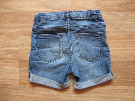 Džínové kraťasy, 128