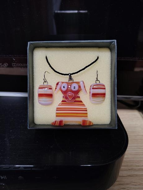 Nový set šperky - náušnice a náhrdelník pejsek, 