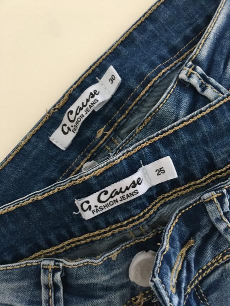 Trhané rifle s páskem, vel. xs a xl, xl / xs