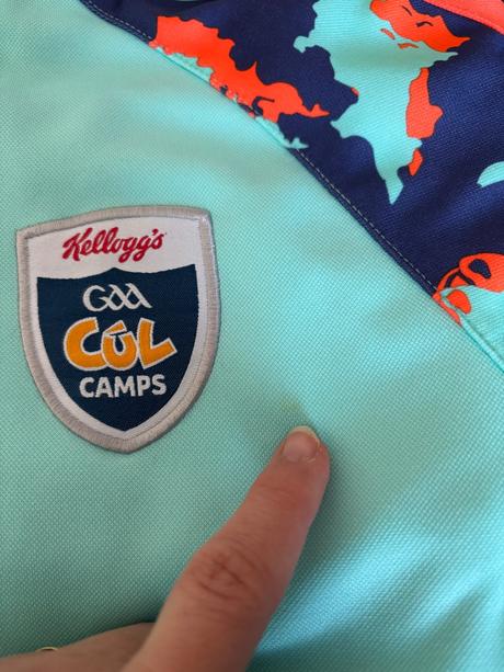 K6/ mikina sportovní - v.cca 8/9 let, 134