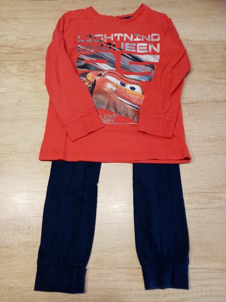 Pyžamo cars vel. 122, c&a,122