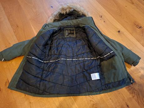 Zimní bunda větrotěsná a vodotěsná., c&a,146