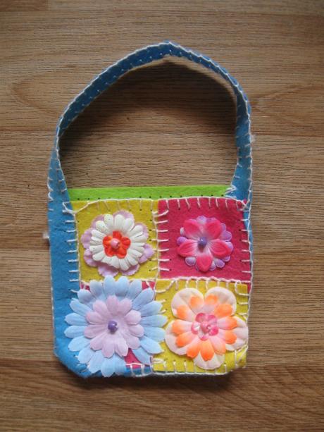Malá taška do ruky, 