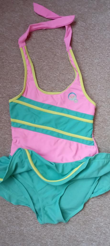 Jednodílné plavky zn."shupaozai" vel."140", 140