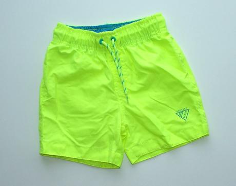 J845 neon šusťákové kraťasy vel. 98/104, 98