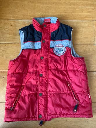 Vesta spiderman, 128