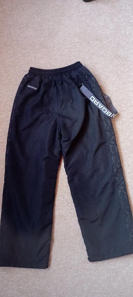 Oteplené kalhoty zn."gangs" vel."134", 134