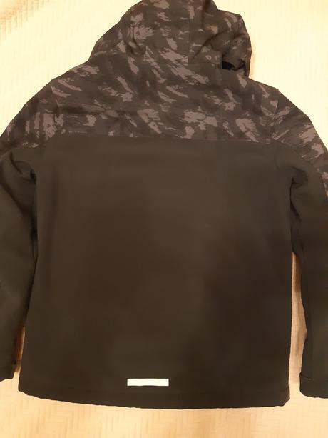 Softshellová zimní bunda vel. 146, c&a,146