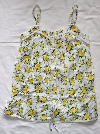 X124. kytičkovaná tunika 8-9 let, 134