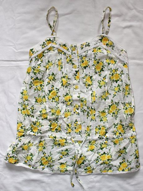 X124. kytičkovaná tunika 8-9 let, 134