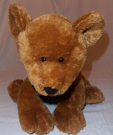 3 větší plyšový mědvěd, 