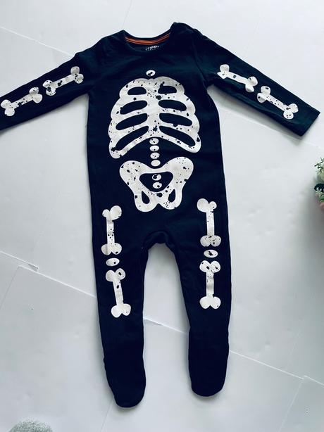 An7/ kostym kostlivec - v.6/9 měs, 