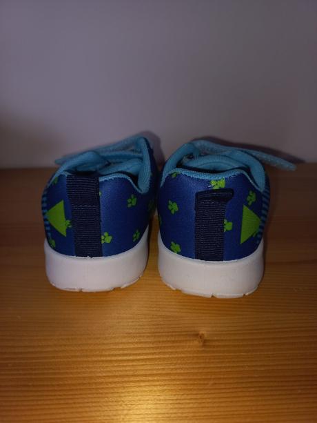 Tenisky tlapková patrola, 27